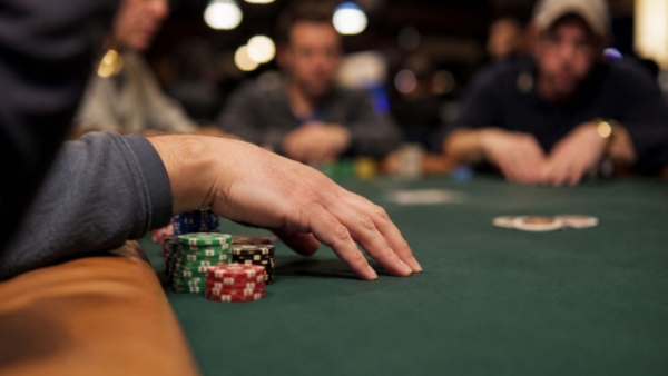 The secret language of the poker table